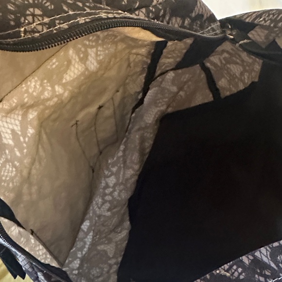 Jansport Vintage Black Floral Lace Backpack - Picture 8 of 8